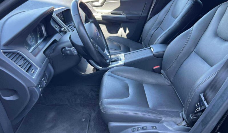 
								2015 VOLVO XC60 pilnas									