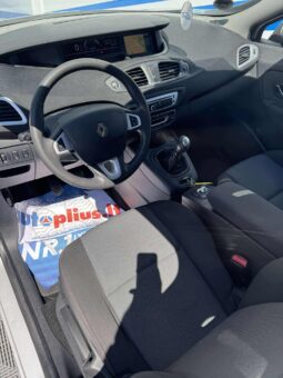 
										2012 RENAULT GRAND SCENIC pilnas									