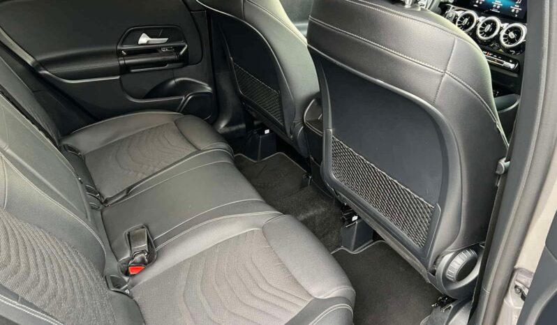 
								2019 MERCEDES-BENZ B180 pilnas									