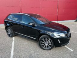 
										2015 VOLVO XC60 pilnas									