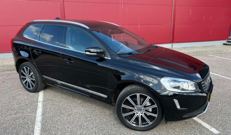 
								2015 VOLVO XC60 pilnas									