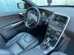 
										2015 VOLVO XC60 pilnas									