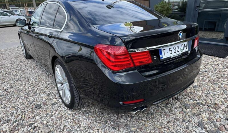 
								2010 BMW 730 pilnas									