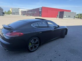 2015 PORSCHE PANAMERA