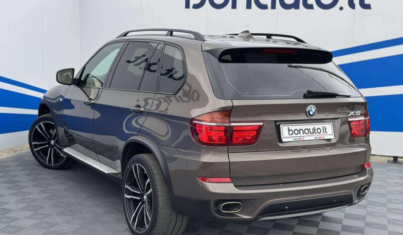 
								2011 BMW X5 pilnas									