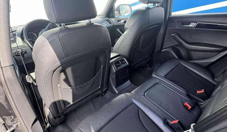 
								Audi Q5 2010 pilnas									
