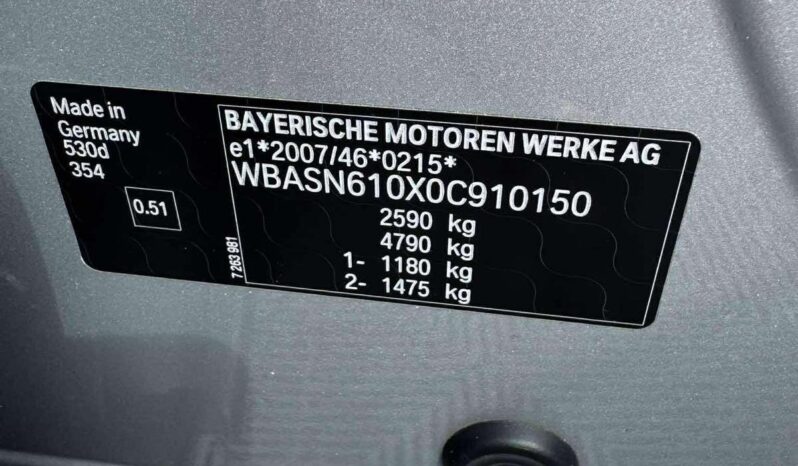 
								2011 BMW 530GT pilnas									