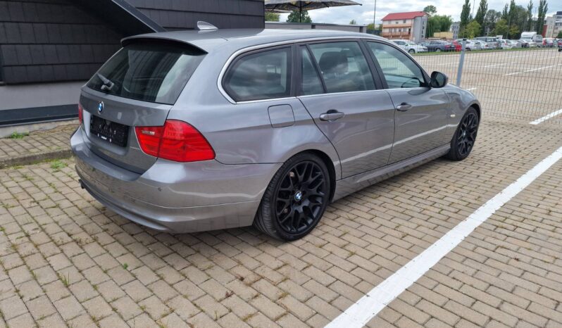 
								2011 BMW 320 pilnas									