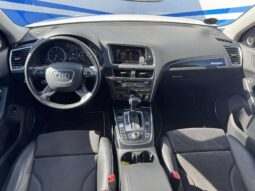 
										Audi Q5 2013 pilnas									