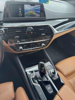 
										2017 BMW 520 pilnas									