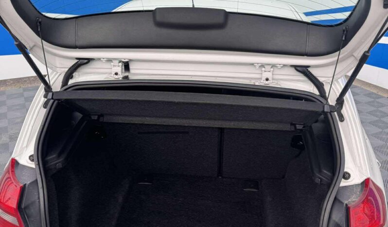 
								2011 BMW 120 pilnas									