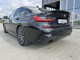 2019 BMW 320