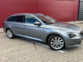 2017 SKODA SUPERB