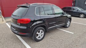 2012 VOLKSWAGEN TIGUAN
