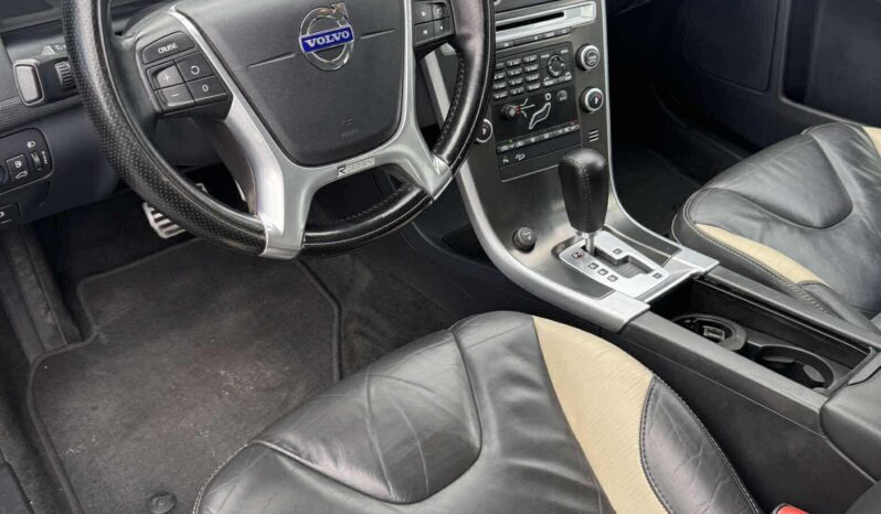 
								2010 VOLVO XC60 pilnas									