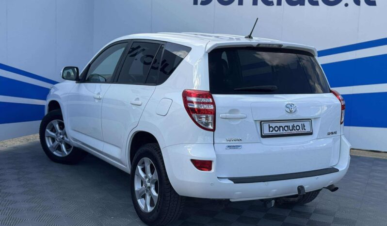 
								Toyota Rav-4 pilnas									