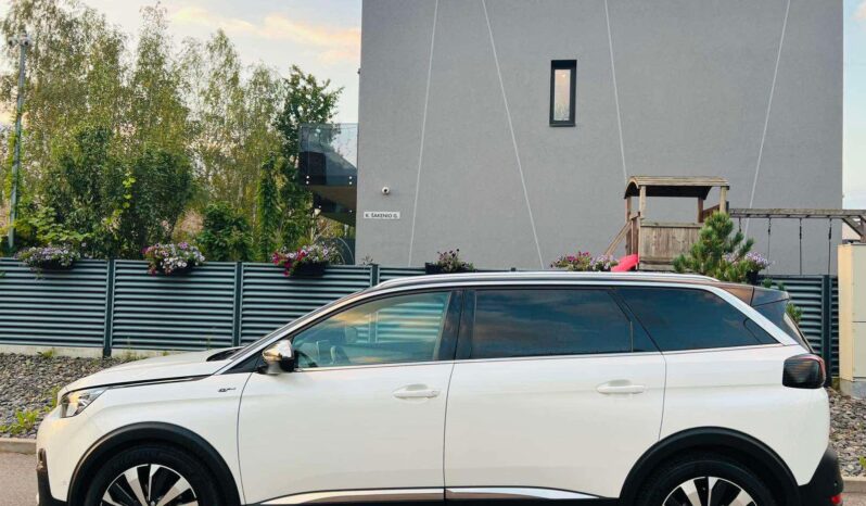 
								Peugeot 5008 pilnas									
