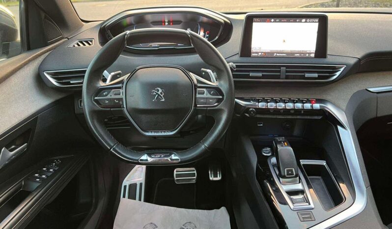 
								Peugeot 5008 pilnas									