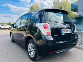 2017 TOYOTA VERSO