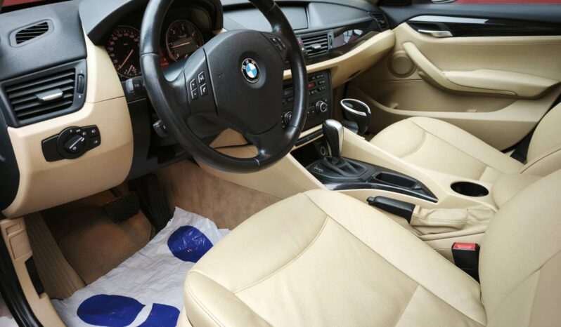 
								2011 BMW X1 pilnas									