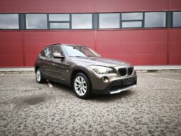 
										2011 BMW X1 pilnas									