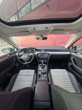 2015 VOLKSWAGEN PASSAT