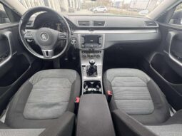 
										2012 VOLKSWAGEN PASSAT pilnas									