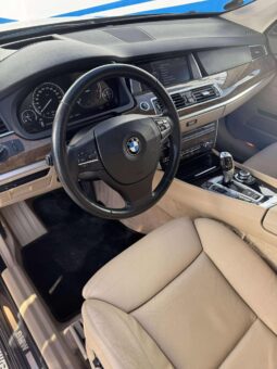 
										BMW pilnas									