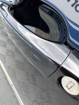 
										Peugeot 3008 pilnas									