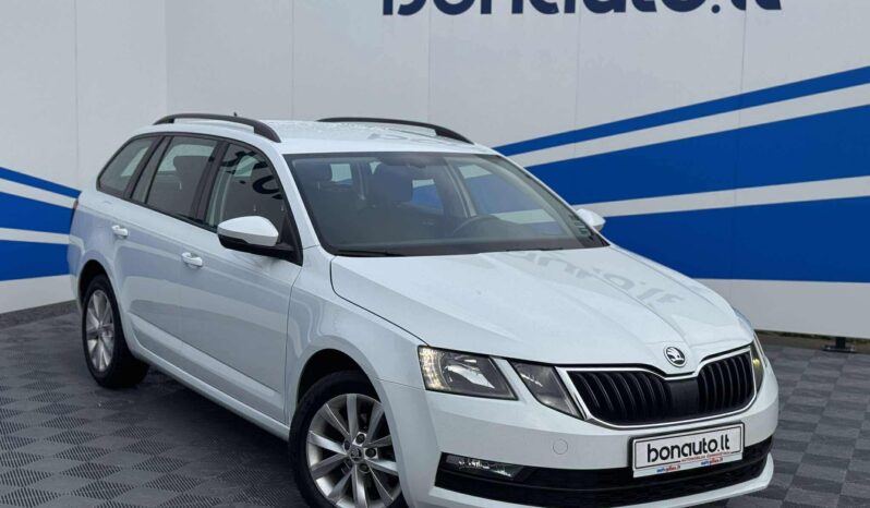 
								Skoda Octavia pilnas									