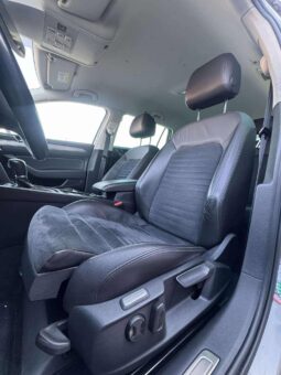 
										Volkswagen Passat pilnas									