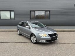 
										Skoda Superb pilnas									