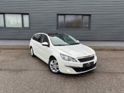 
										2015 PEUGEOT 308 pilnas									