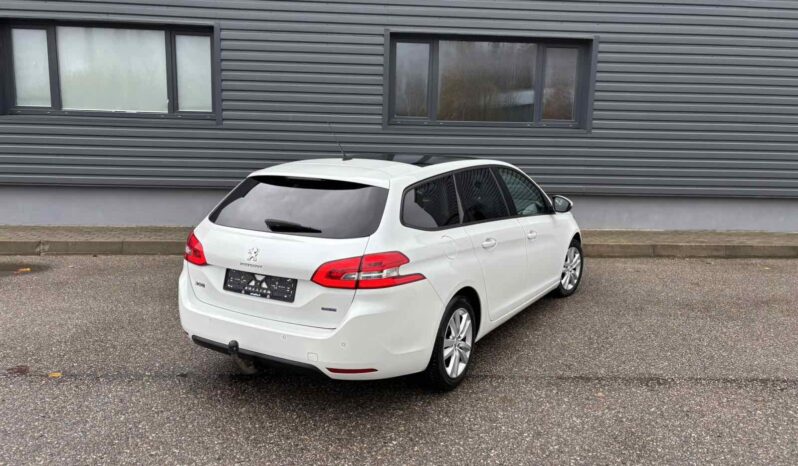 
								2015 PEUGEOT 308 pilnas									
