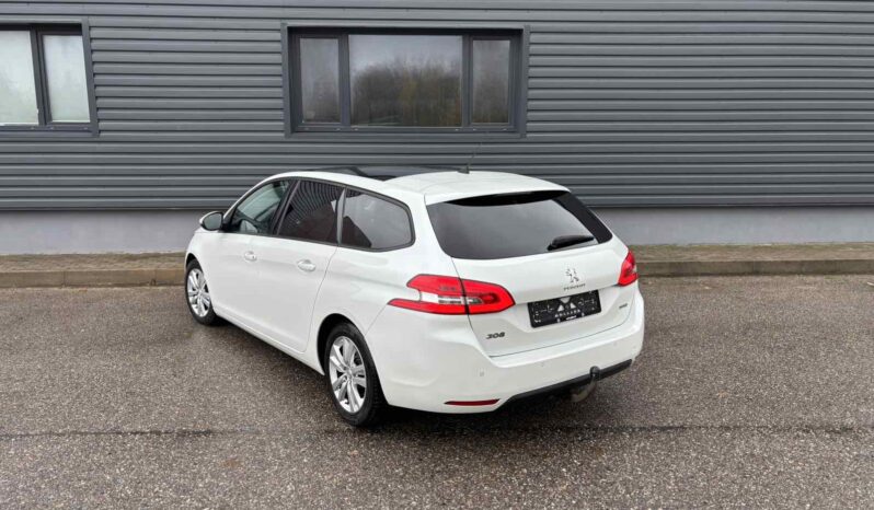 
								2015 PEUGEOT 308 pilnas									