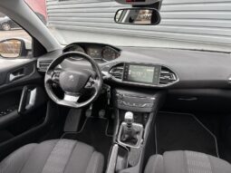 
										2015 PEUGEOT 308 pilnas									