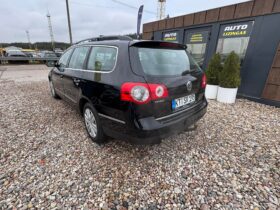 2010 VOLKSWAGEN PASSAT