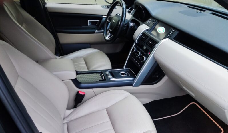 
								2016 LAND ROVER DISCOVERY pilnas									