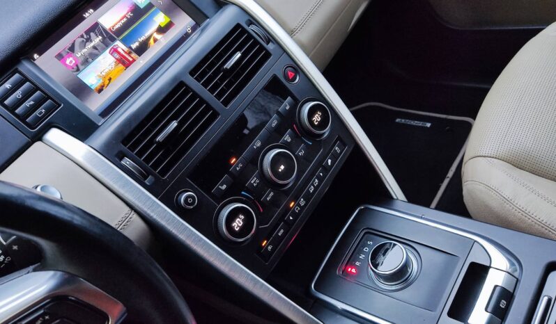 
								2016 LAND ROVER DISCOVERY pilnas									