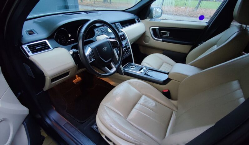 
								2016 LAND ROVER DISCOVERY pilnas									