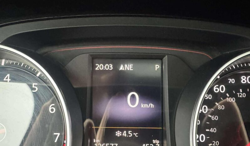 
								2016 VOLKSWAGEN GOLF pilnas									