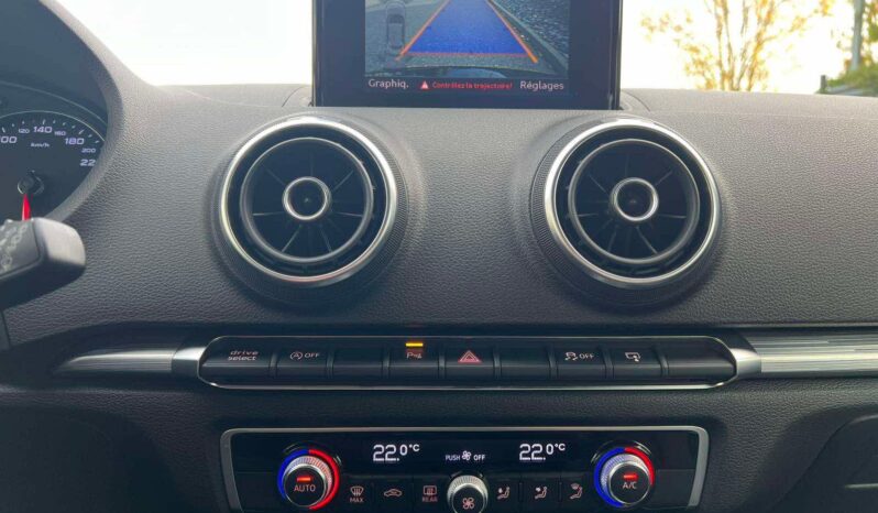 
								2015 Audi A3 pilnas									