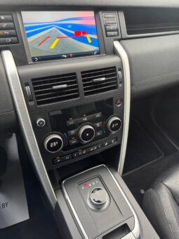 
										2017 Land Rover DISCOVERY pilnas									