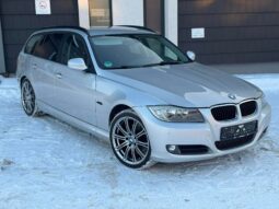 
										2011 BMW 320 pilnas									