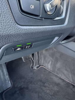 
										2017 BMW 330 pilnas									