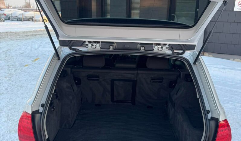 
								2011 BMW 320 pilnas									