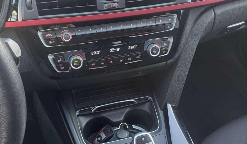 
								2017 BMW 330 pilnas									