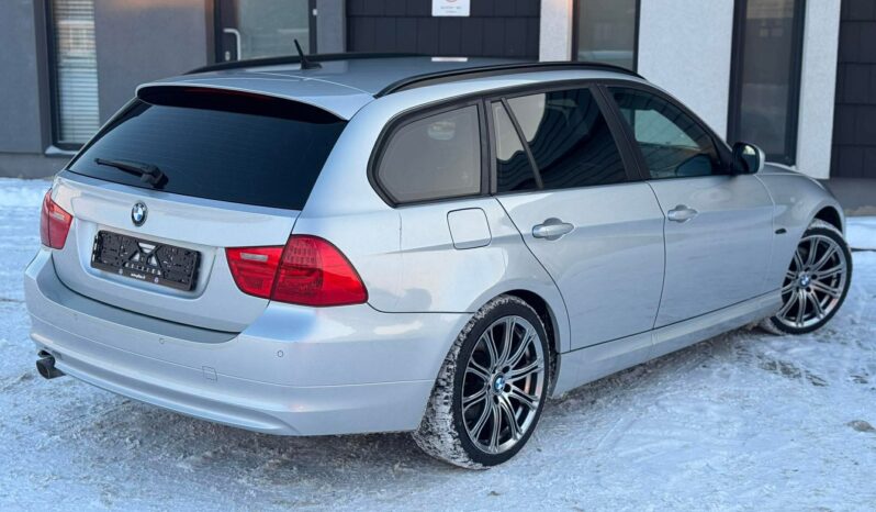 
								2011 BMW 320 pilnas									