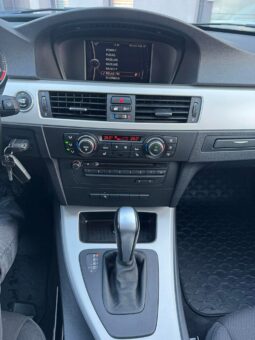 
										2011 BMW 320 pilnas									