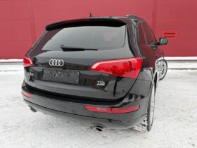 2010 AUDI Q5